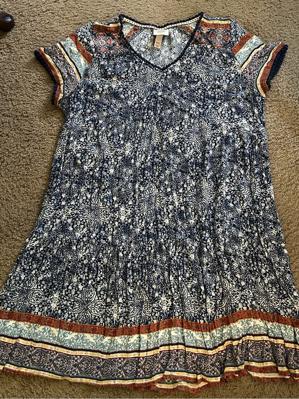 Knox Rose Navy and White Mosaic V-Neck Top with Pom Trim